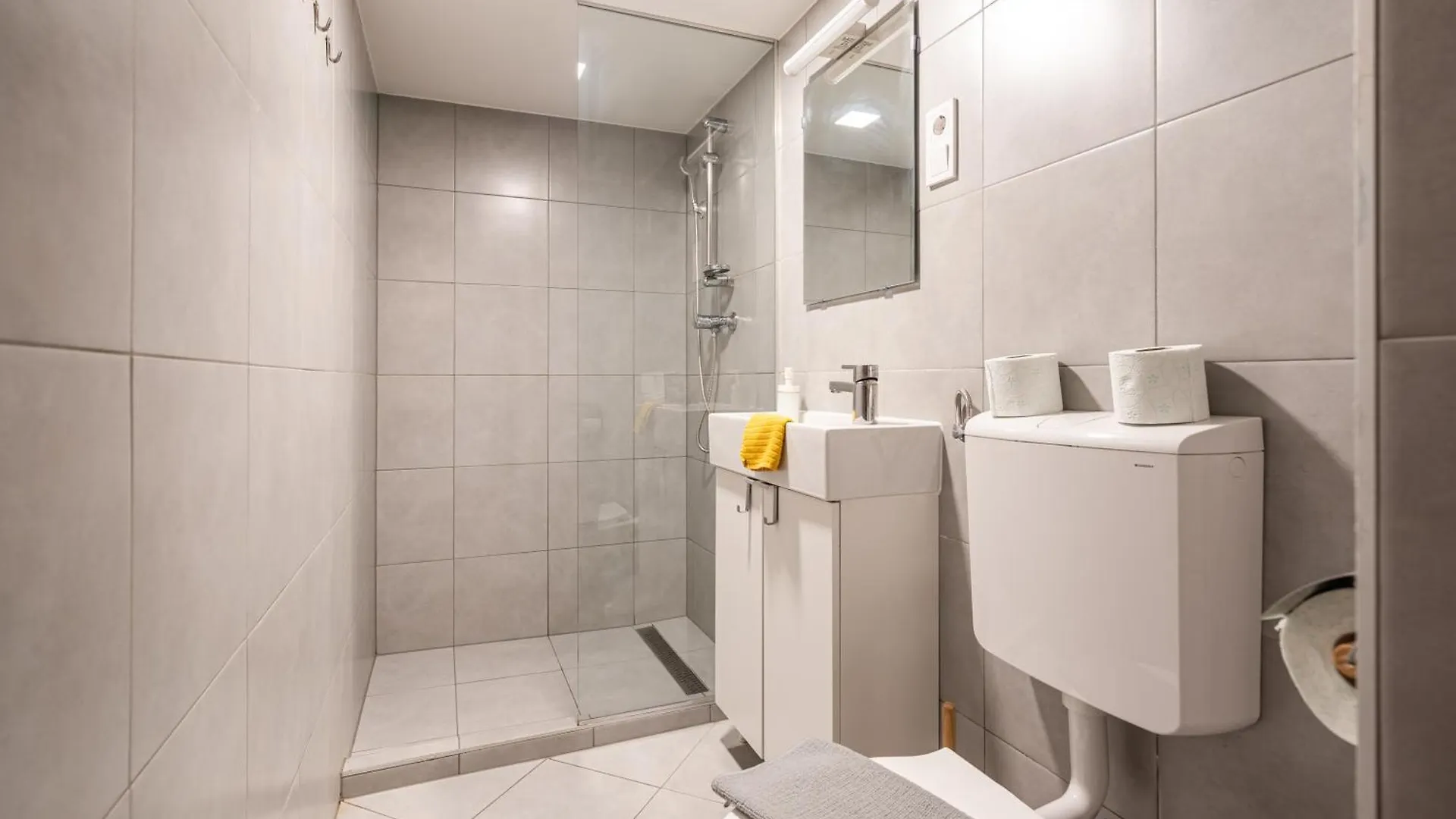 Charming Studio In The Heart Of The Jewish Quarter W41 Yellow Budapest Apartamento
